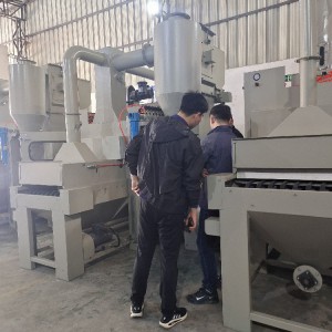 客戶案例--防爆輸送式噴砂機